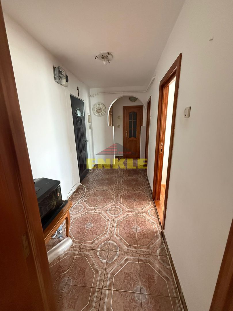 De vânzare apartament 2 camere decomandat – Zona Bucovina - Poză 1