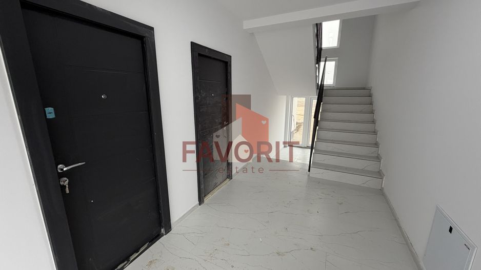 Apartament 2 camere | Decomandat | La asfalt | Curte + 2 locuri de parcare - Poză 1