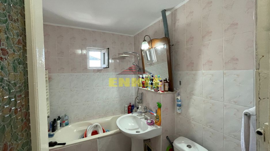 Vânzare apartament 4 camere – zonă Împărat Traian - Poză 8