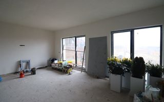 Duplex de vanzare In Dambul Rotund, teren de 697 mp! - Poză 2