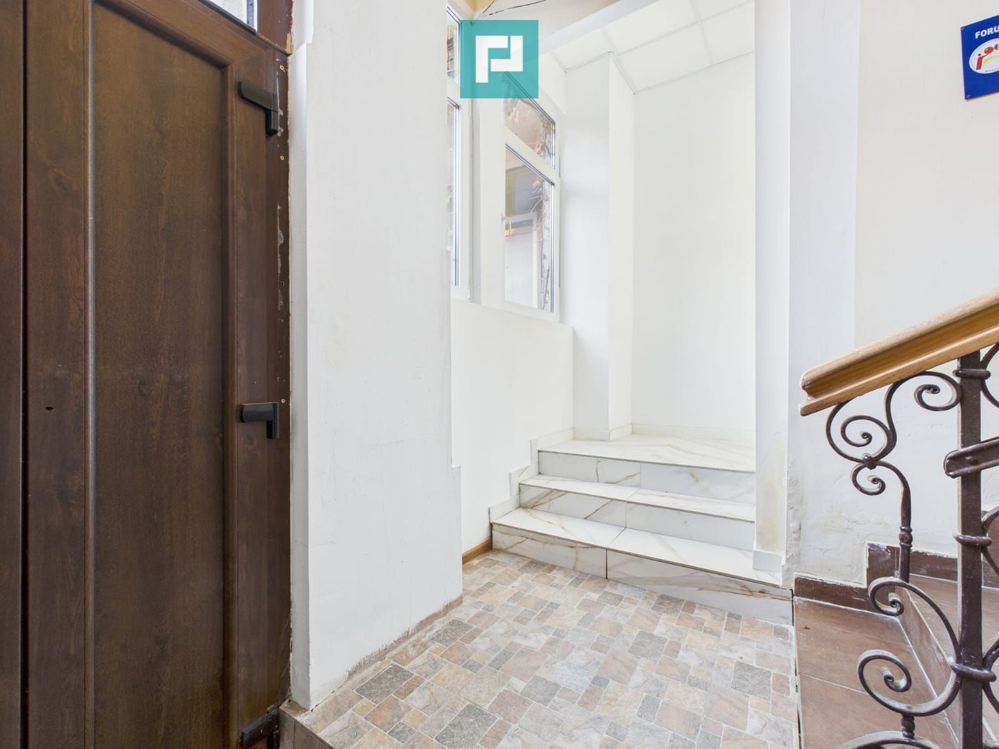 Proprietate de prestigiu în centrul Aradului - Poză 27