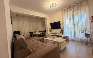 Confort și Eleganță: Apartament 3 Camere în Inima Sectorului 4 - Poză 1