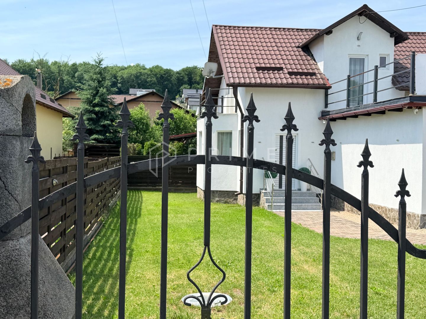 Casă individuală la 1 km de Târgu Mureș | 110 mp | Garaj | Terasă mare - Poză 2