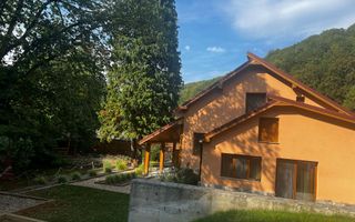 De vânzare – Casă P+M Ferneziu, zonă liniștită sub pădure 🌲 - Poză 21