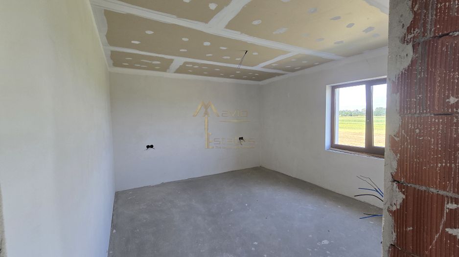 Martinesti, Duplex pe etaj, Suprafete generoase, Garaj dublu - Poză 13