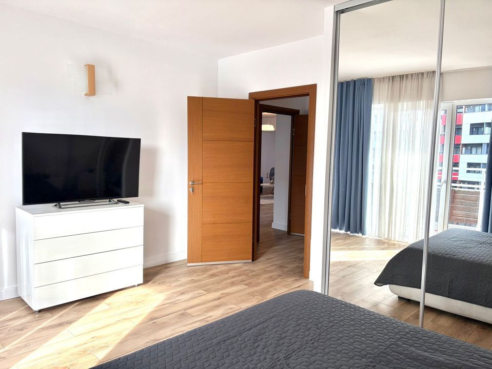 Penthouse pe 2 niveluri l 160 mp utili l terase 75 mp l parcare l B. Z - Poză 5