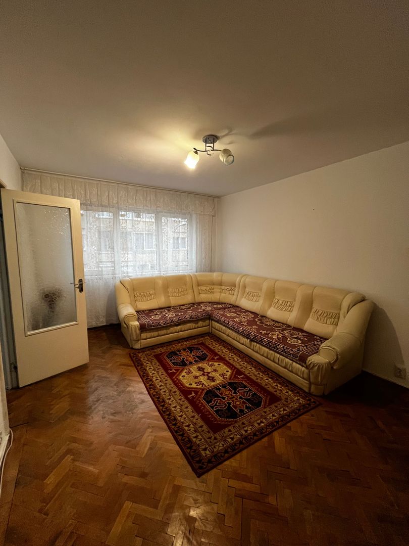 De vanzare apartament 2 camere Velenta - Poză 4