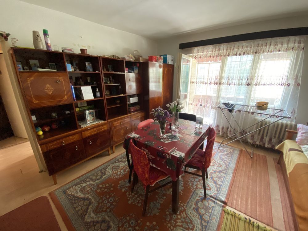 Apartament 2 camere in micro 16 etaj 1 - Poză 1