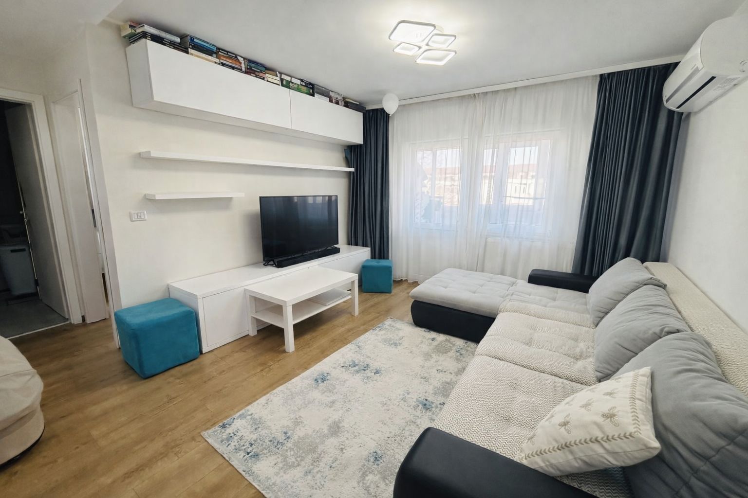 🏡 Apartament cochet cu 2 camere | 45 mp | Etaj 3 | Zamca | 89,000 € - Poză 1