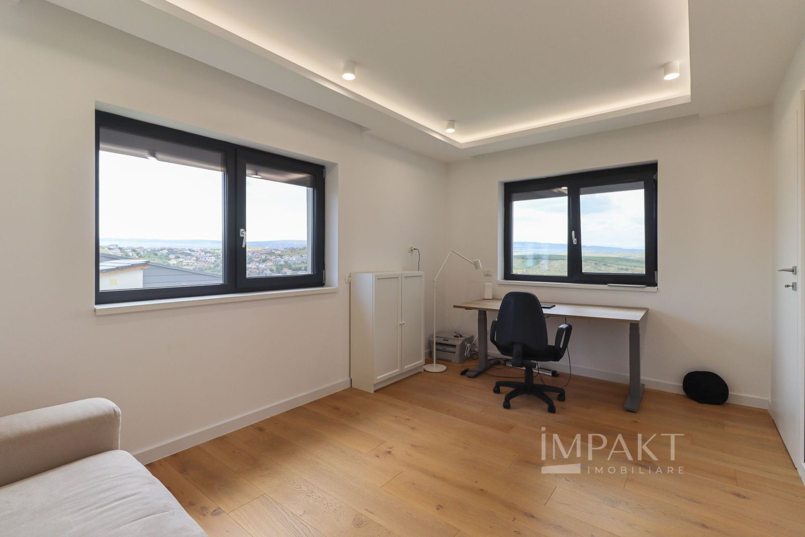 Casa individuala superba, amenajata in stil scandinav Dezmir COMISION 0% - Poză 26