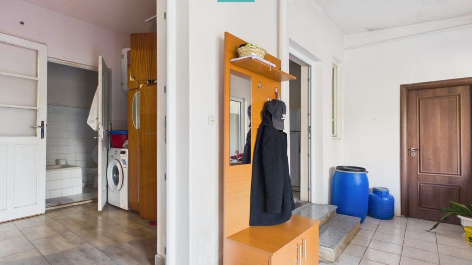 Casă individuală cu 4 camere, zona Centrală - Poză 3