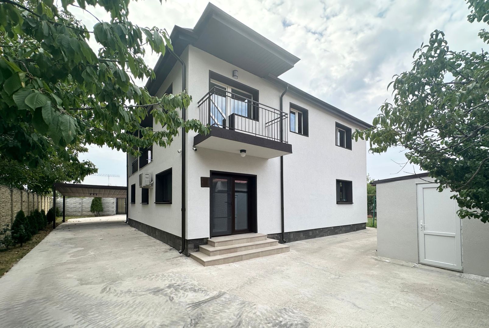Inchiriere casa activitati office sau spatiu locativ Baneasa Genesis - Poză 1
