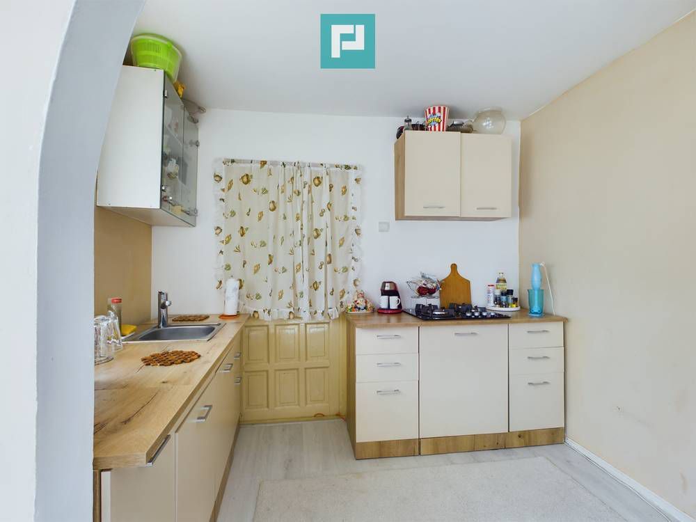 Casa de vânzare cochetă in Zimand-Cuz - Poză 2