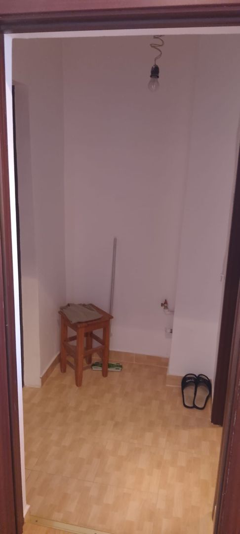 ofer spre vanzare garsoniera zona Meva , etaj 3 - Poză 5