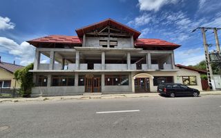 Spatiu comercial+Locuinta 664 mp construiti+anexa 16 mp si teren 845mp - Poză 2