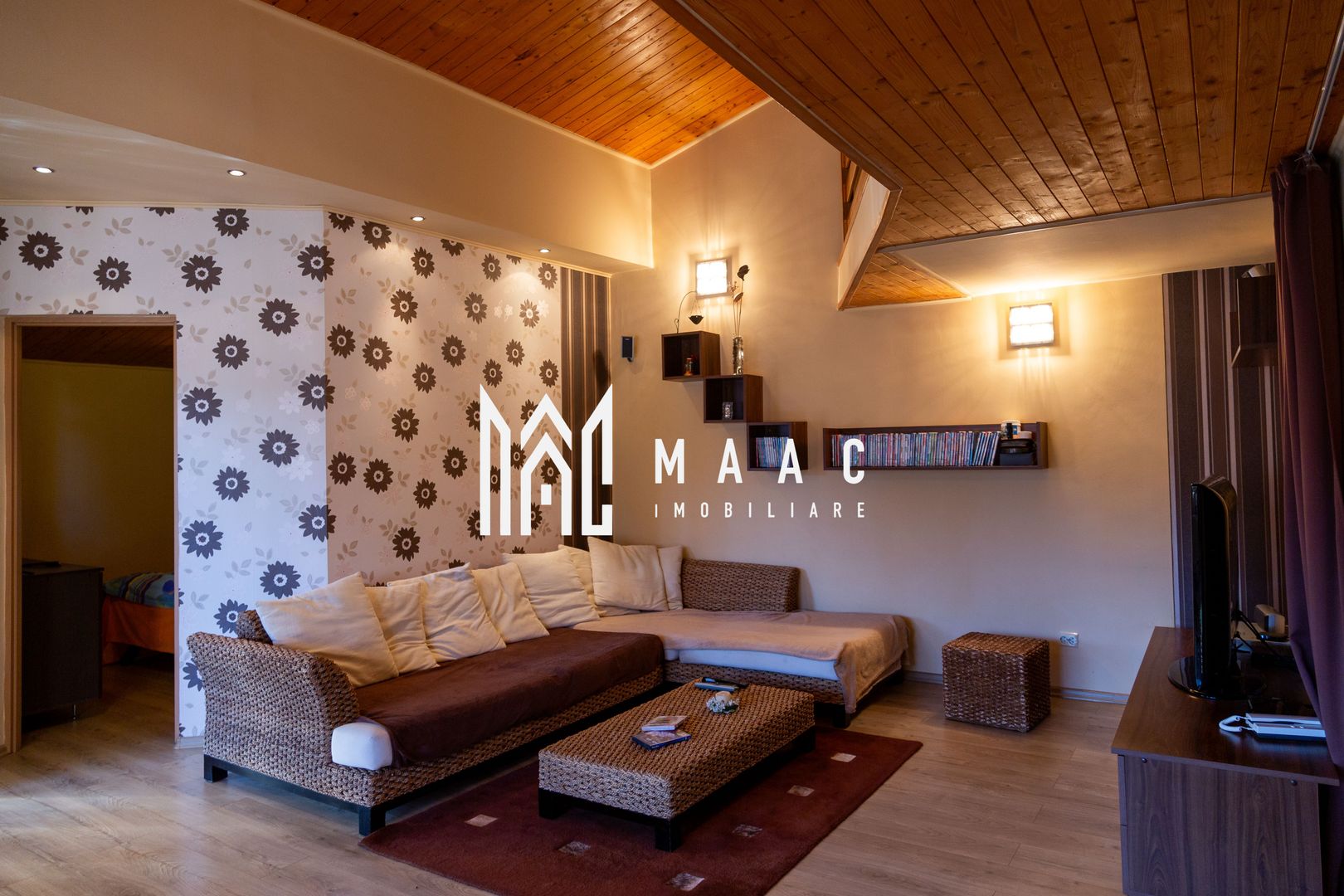 Casa 6 camere | P+M | Curte | 270 MPU | Zona Centrala - Poză 46