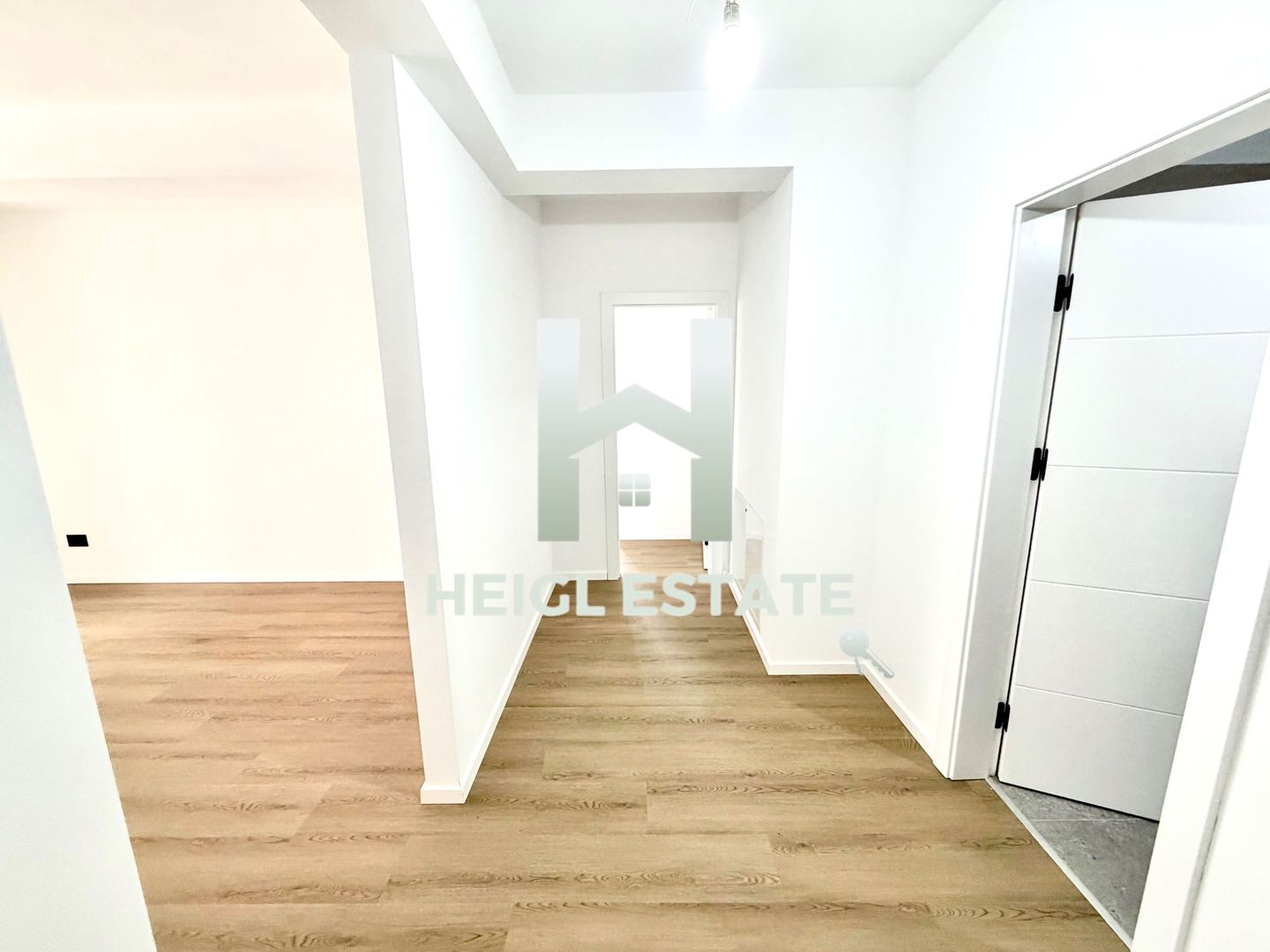 Apartament cu 4 camere pe 2 nivele in Giroc - Poză 6