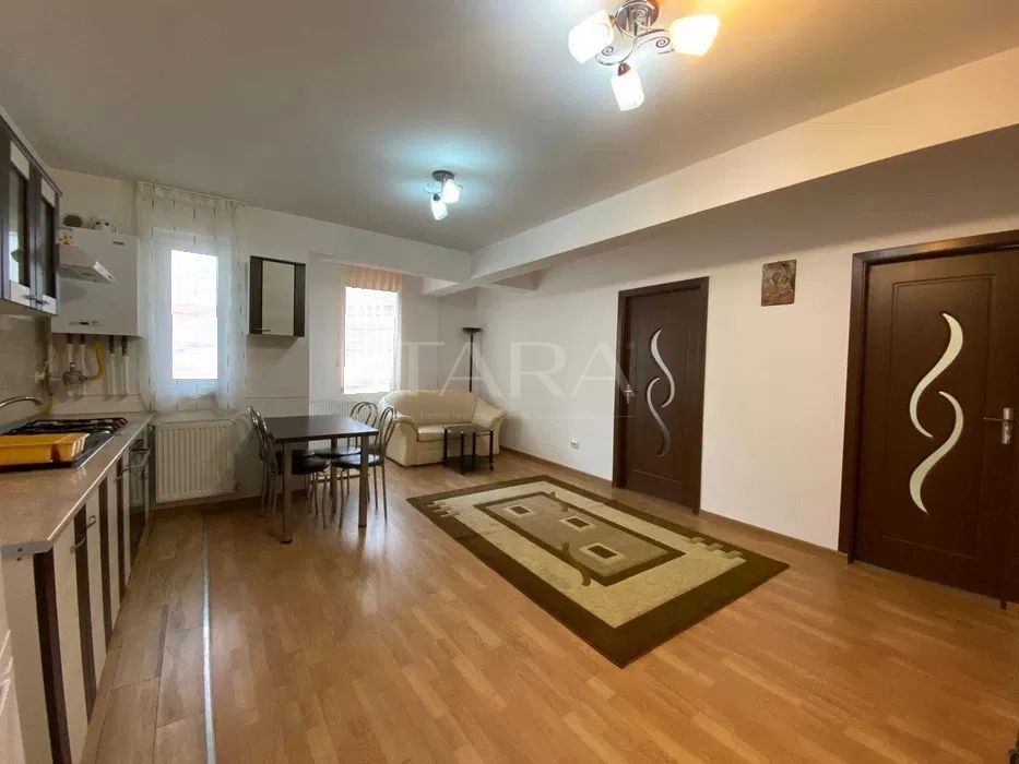 Apartament 2 camere de vanzare in zona Eroilor. - Poză 2