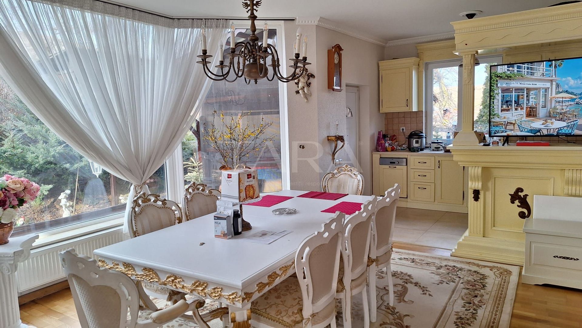 Casa Elegantă în Borhanci - Poză 3