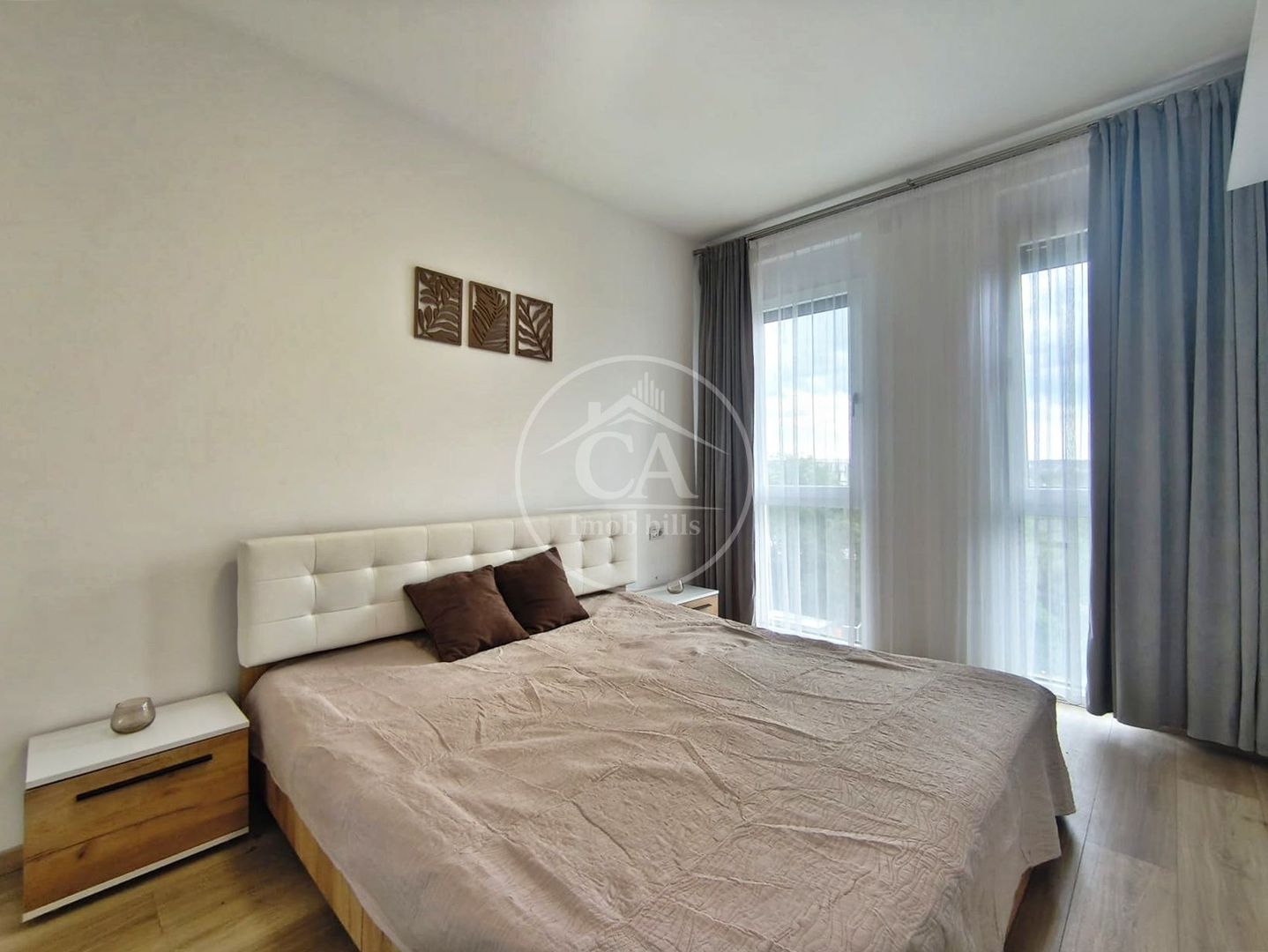 Apartament cu 2 camere si terasa de vanzare in West Residence, Oradea - Poză 4