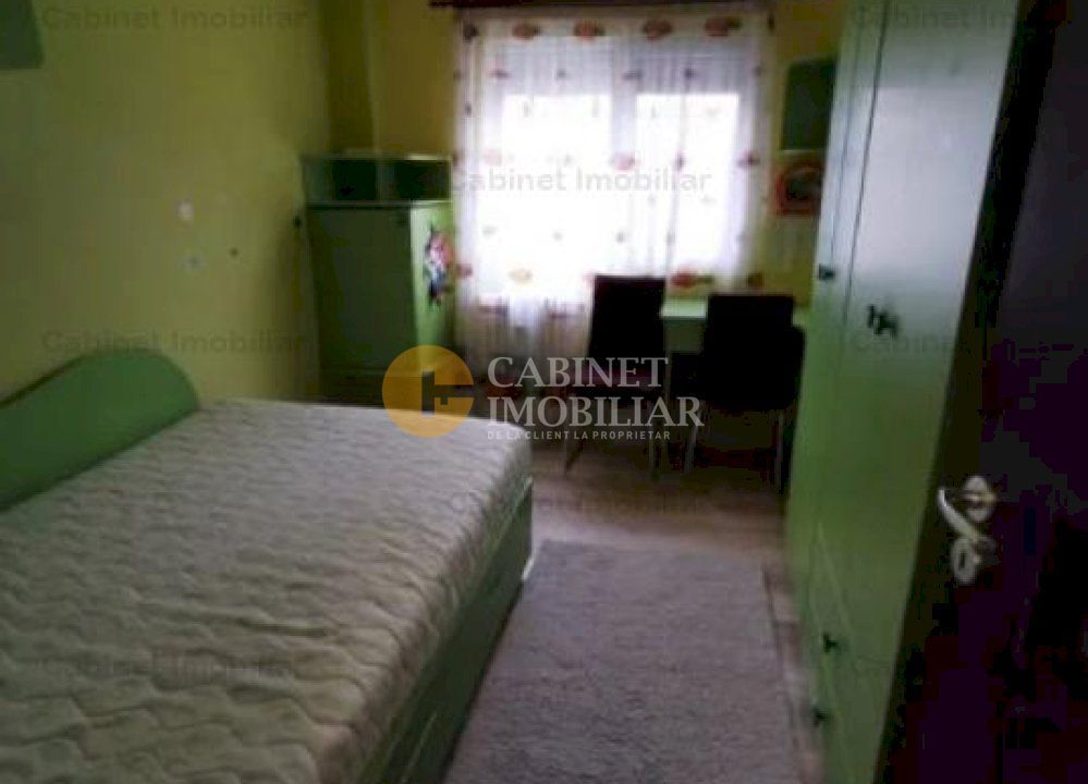 3 CAMERE DECOMANDAT - BLOC DIN 1982 - ETAJ 1 - CENTRU - Poză 3