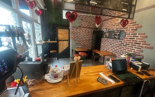 Afacere la cheie - Poză 3