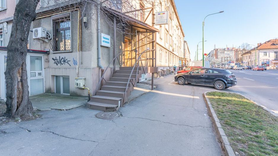 Spatiu birou Centrul Civic - Poză 1