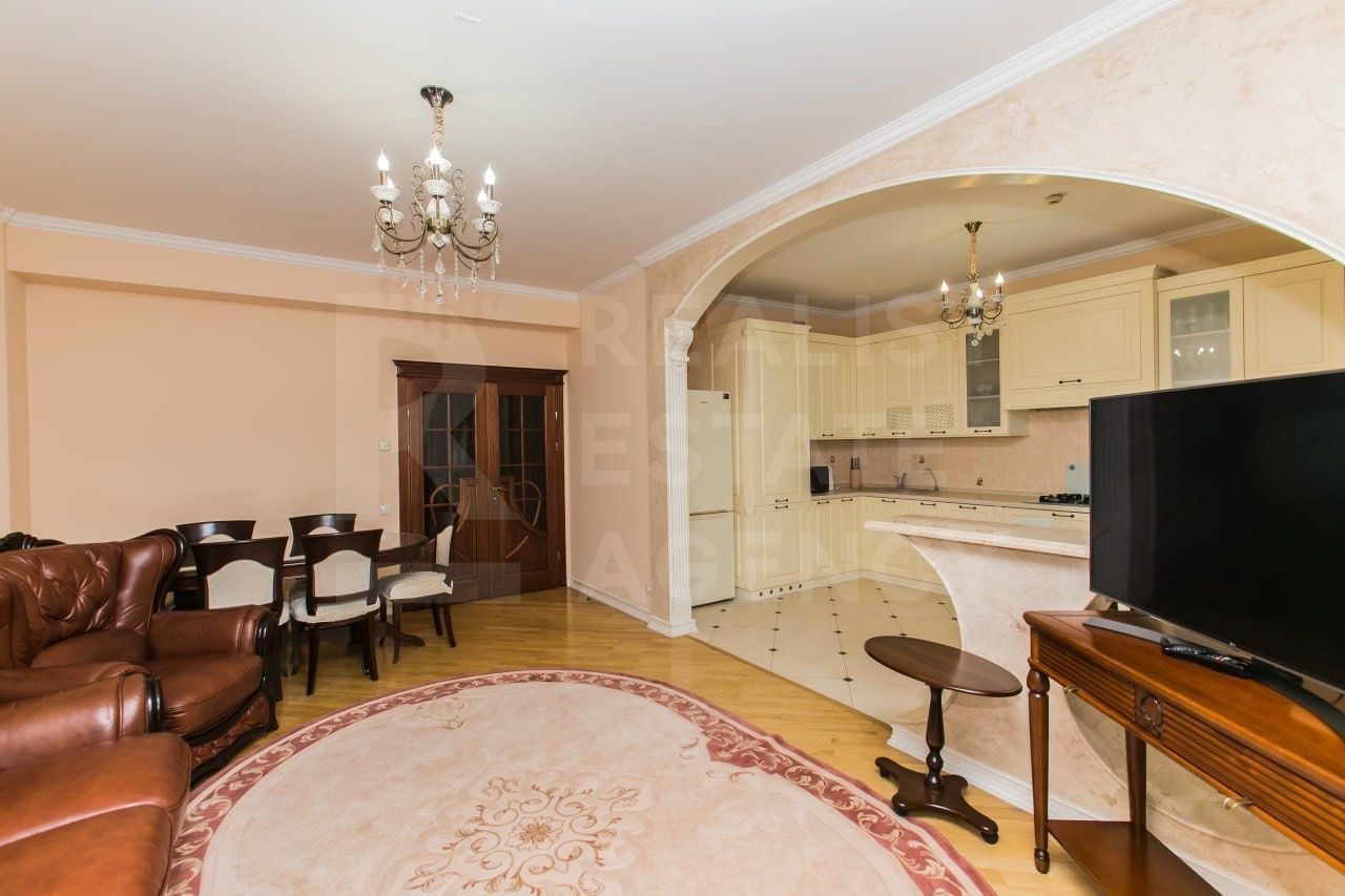 Chirie, apartament, 3 camere, Strada Sfatul Ţării, Centru - Poză 6