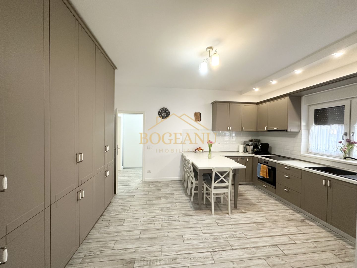 BG142-Casă individuală premium,260 mp utili,teren 1000 mp COMISION 0% - Poză 5