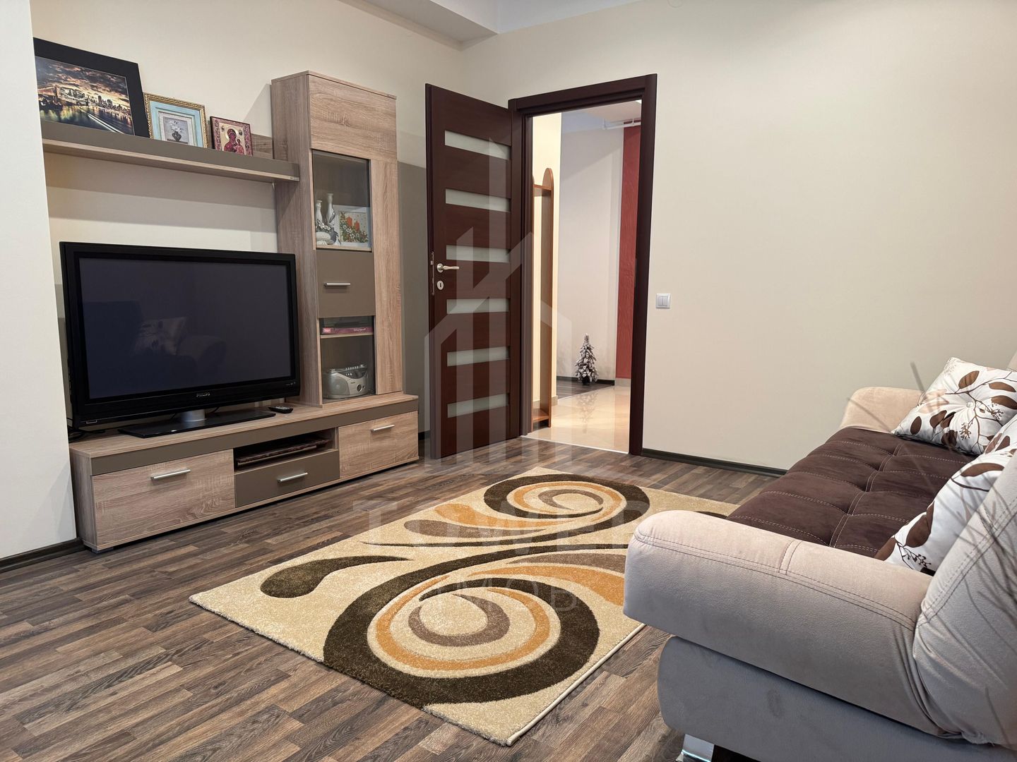 Apartament de închiriat 3 camere, 100 m², decomandat, zona Ștrand - Poză 12