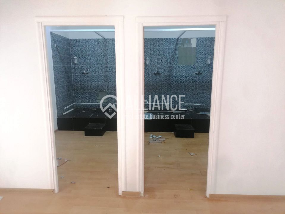 CENTRU (COD10( - Cladire comerciala de vanzare sau inchiriere - Poză 4