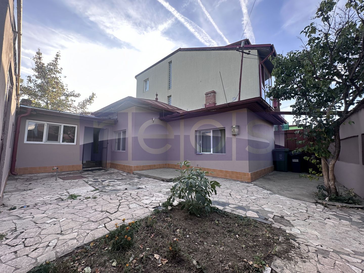 | CASA 5 CAMERE +CURTE | SOSEAUA CHITILEI | TRAMVAI MARMUREI-500 METRI - Poză 1