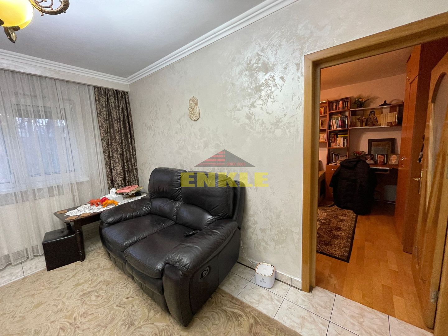 De vânzare apartament cu 4 camere semidecomandat, zona Bucovina - Poză 4