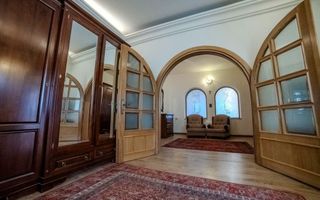 Vilă de excepţie centru Iaşi - Poză 15