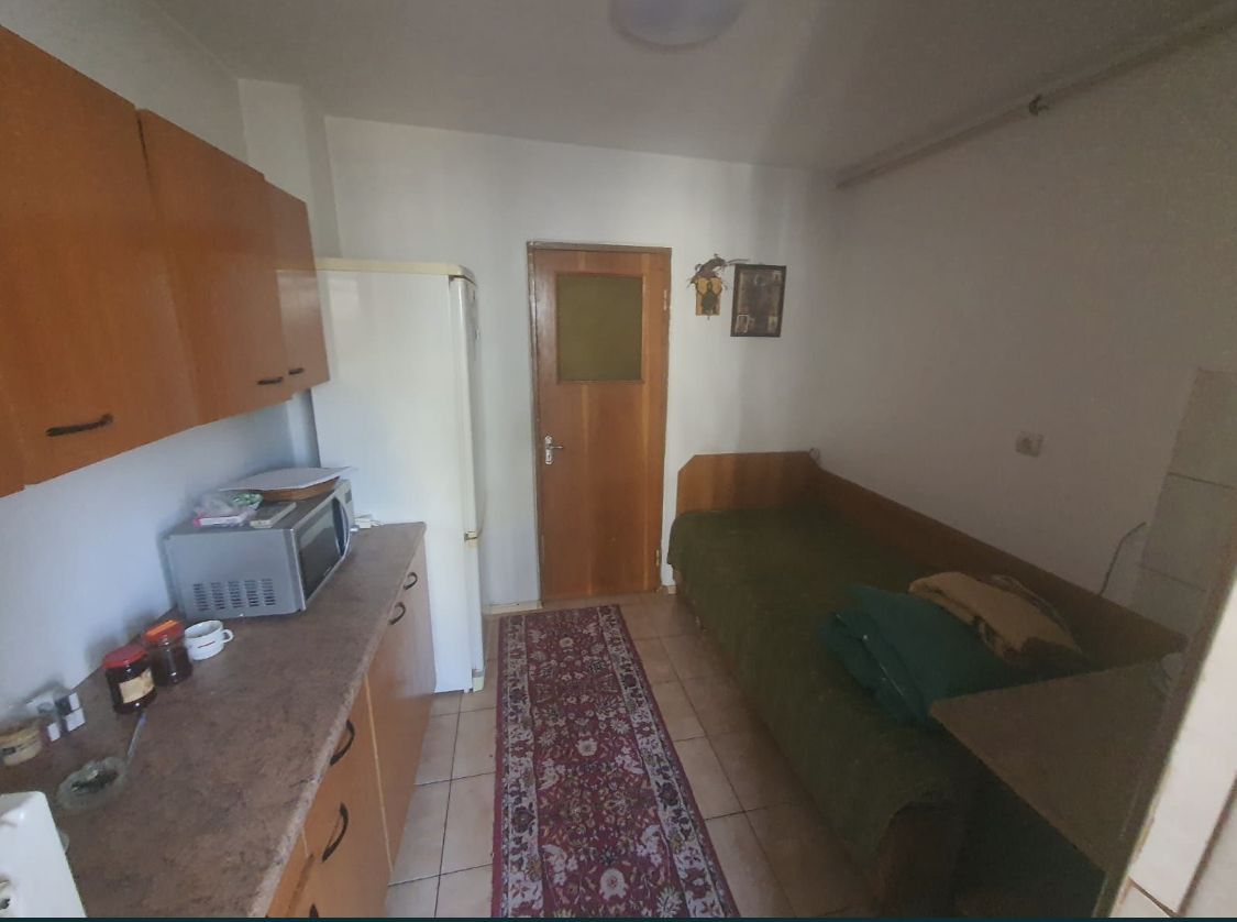 Vand apartament 2 camere zona Eden - Poză 1
