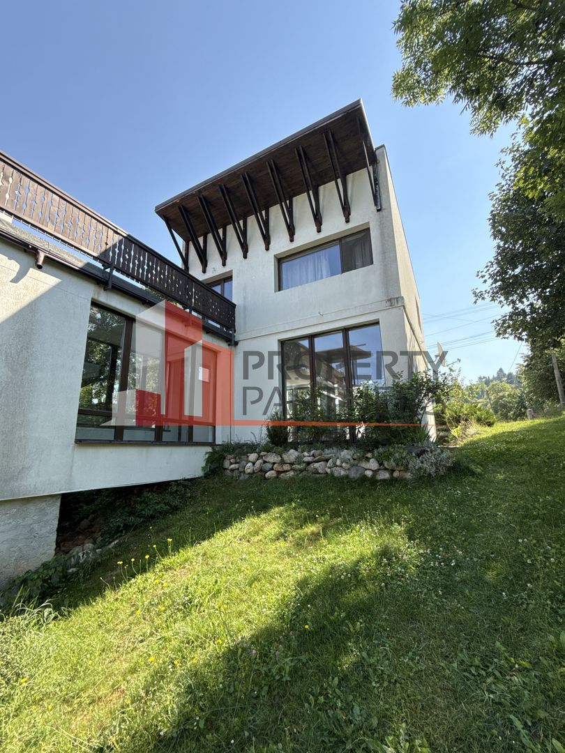 Pensiune  în Bran, sat Poarta – Afacere la cheie, locație premium - Poză 2