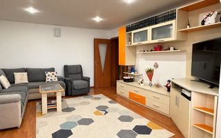 Apartament 3 camere | Zona Cantemir | 70 mp | - Poză 2