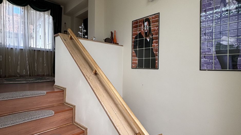 Apartament privat la casa la 5 minute de Piața Victoriei - Poză 32