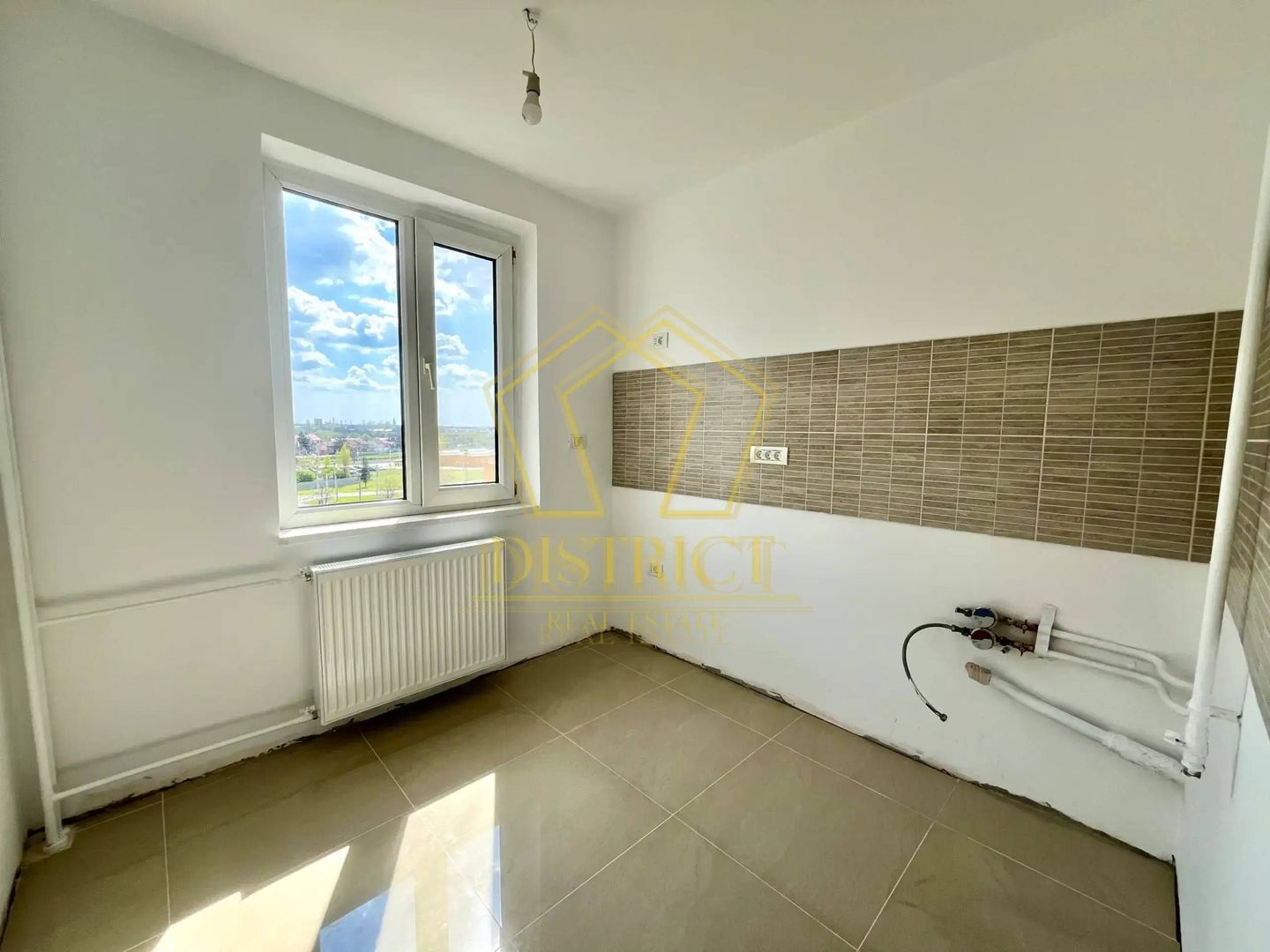 Apartament decomandat cu 2 camere | Recent renovat | Dâmbovița - Poză 5
