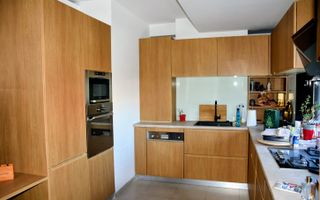 BRASADAS închiriază Ap 4 cam GARAJ Et 3,4/5 ROMANA. - Poză 10