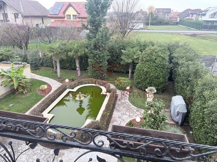 Vila deosebita cu piscina interioară - Poză 15