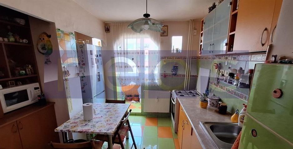 DE VANZARE 2 CAMERE DECOMANDAT | TEIUL DOAMNEI | ETAJ 7/8 | BALCON - Poză 6