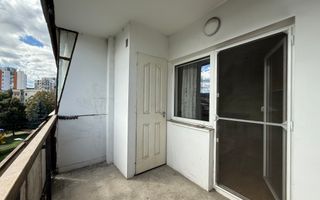 Apartament cu 2 camere decomandat , etaj intermediar , zona Big! - Poză 11