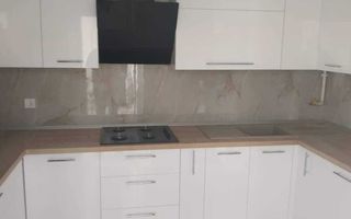 Apartament mobilat și utilat – 70 mp, 2 băi, parcare inclusă. - Poză 3