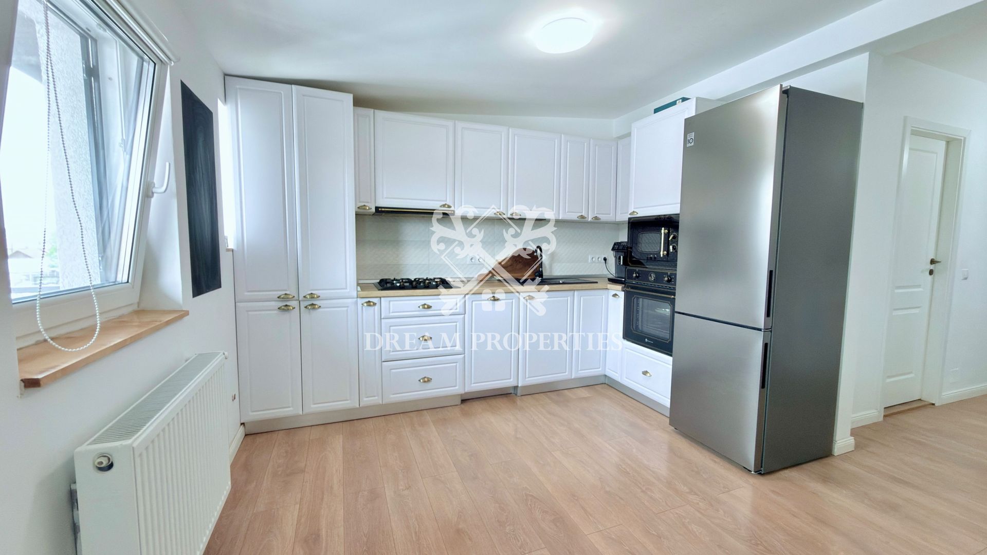 Apartament 3 camere la cheie, 2 bai, balcon, parcare, zona Sannicoara - Poză 4