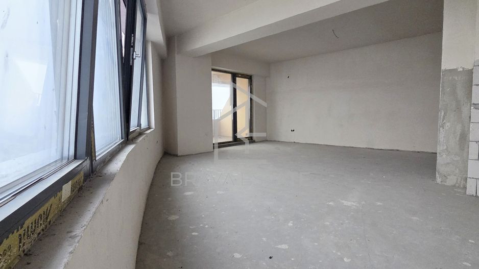 Apartament tip studio 45mp ,balcon, semifinisat,  West Tower ,zona Manastur - Poză 3