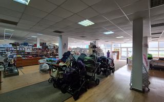 Spatiu comercial / showroom -560 mp - Poză 1