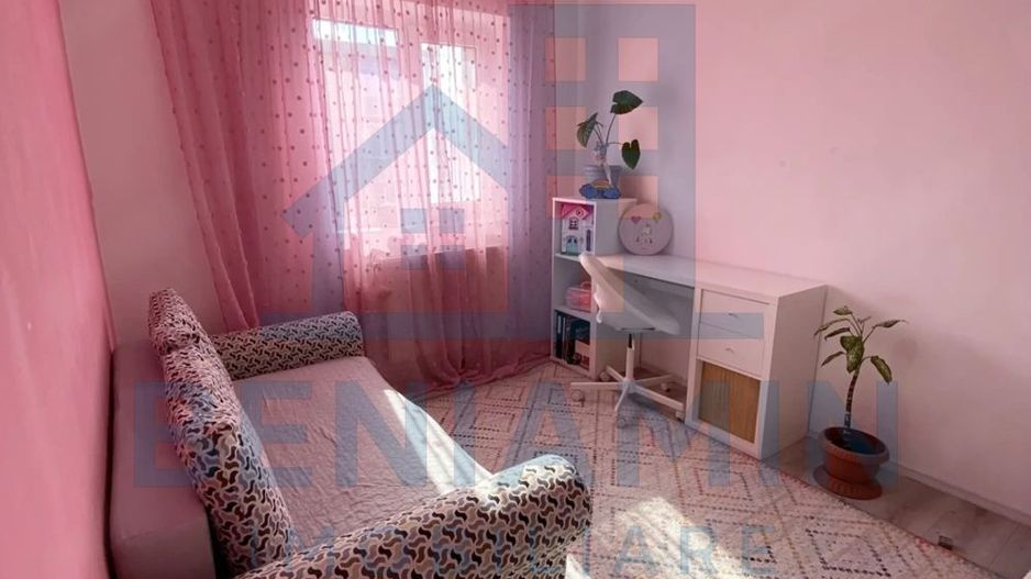 Apartament 3 camere Decomandate-Florilor-Etaj 3-Suprafata 74mp-Liber - Poză 6