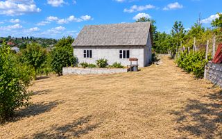 CASĂ GENEROASĂ CU 3 CAMERE – 90 m² | 17 ARI| ANENII NOI - Poză 1