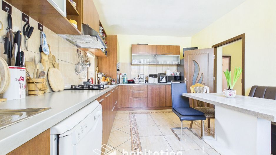 Casă individuală spațioasă și luminoasă cu garaj, în Mircea cel Bătrân - Poză 7